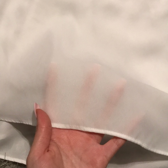 white h & m tank top - Picture 4 of 5